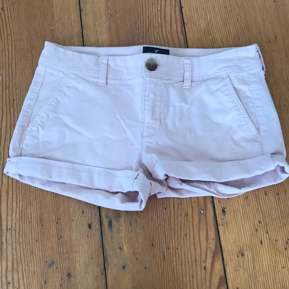 American Eagle baby pink shorts